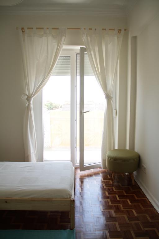 Apartment House กอสตา ดา กาปาริกา ภายนอก รูปภาพ